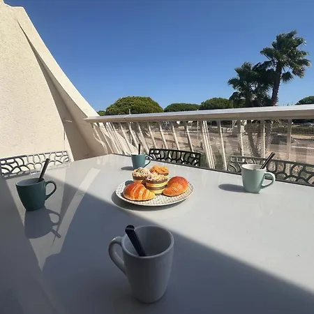 La Goelette Terrasse Proche Port Camargue Le Grau-du-Roi